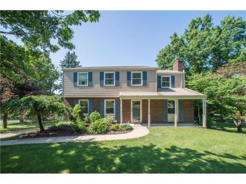 123 Edgewood Dr, Canonsburg, PA 15317-3358