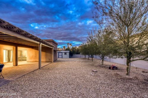 160 Cypress Dr, Lake Havasu City AZ  86403-6813 exterior