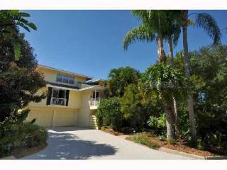 3438 Anglin Dr, Sarasota, FL 34242-1002