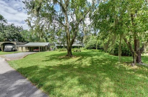 2252 River Ridge Rd, Deland, FL 32720-4320