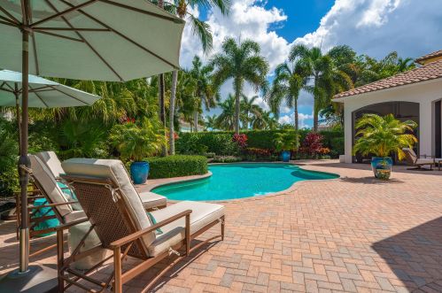 17830 Monte Vista Dr, Boca Raton FL  33496-1054 exterior