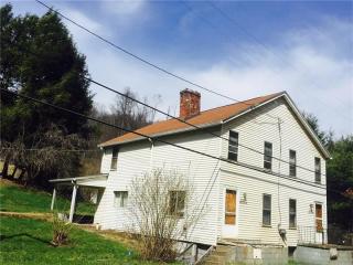 1770 Avella Rd, Rea, PA 15312-2396