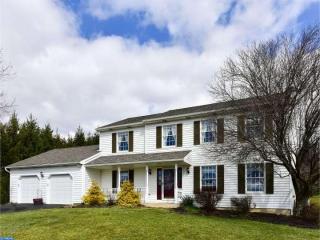 909 Noble Dr, Downingtown, PA 19335-4457