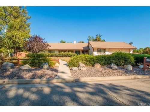 31926 Gruwell St, Wildomar, CA 92595-9300