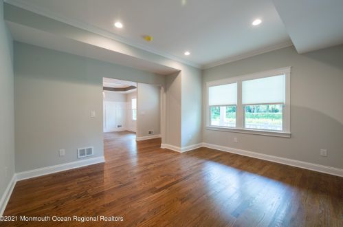 803 Leonardville Rd, Leonardo NJ  07737-1335 exterior