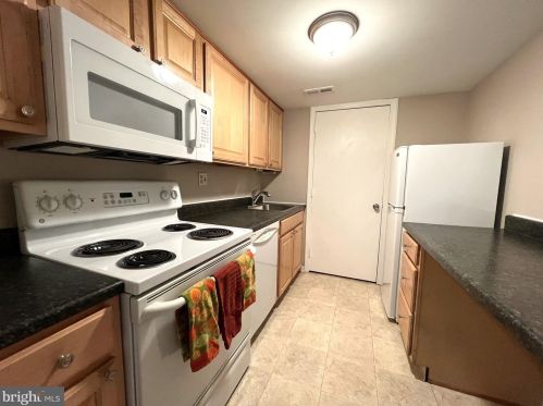 151 Oberlin Ter, Lansdale PA  19446-4955 exterior