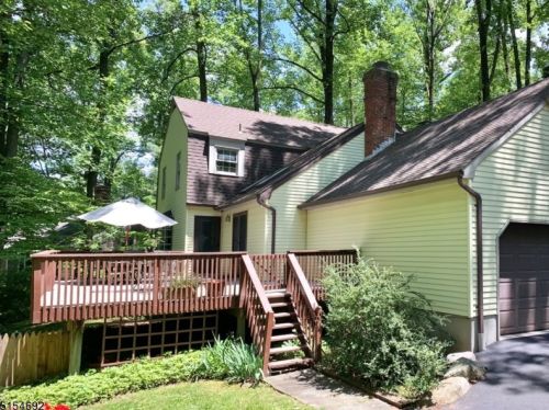 97 Bald Eagle Rd, Hackettstown NJ  07840-2824 exterior