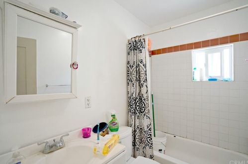 5101 Lindsey Ave, Pico Rivera CA  90660-2732 exterior