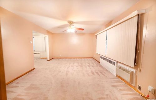 80-43 Langdale St, New Hyde Park NY  11040-1506 exterior