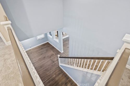 27836 Mariposa Ln, Santa Clarita CA  91384-4114 exterior