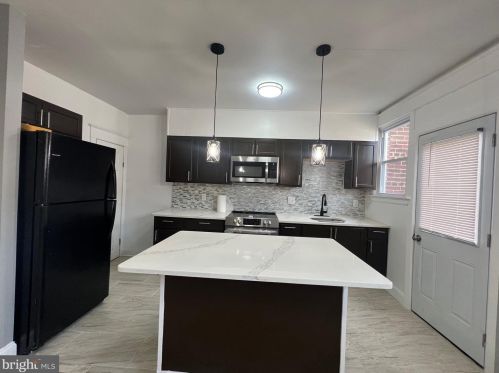 35 38th St, Camden NJ  08105-2601 exterior