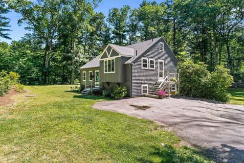 75 River St, Hingham, MA 02061-2214
