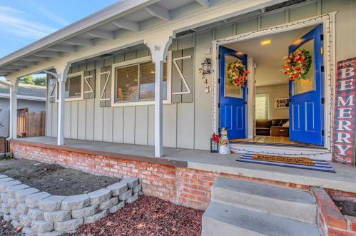 724 Natoma Dr, San Jose CA  95123-3935 exterior