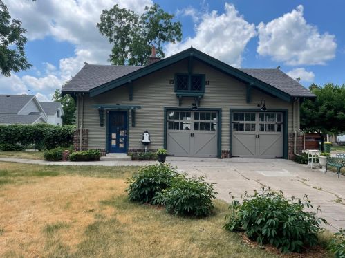 601 Lyon St, Marshall, MN 56258-3017
