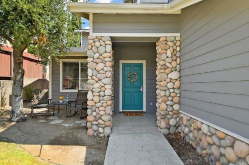 3551 Mary Ann St, Glendale, CA 91214-2539