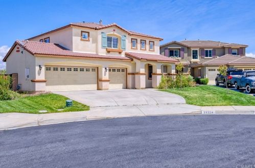 29324 Point Shore Dr, Lake Elsinore, CA 92530-7278