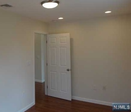 72 Brk Ave, Englewood NJ  07631-1735 exterior