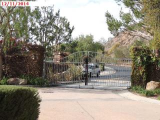 6226 Cliffway Dr, Orange, CA 92869-6001