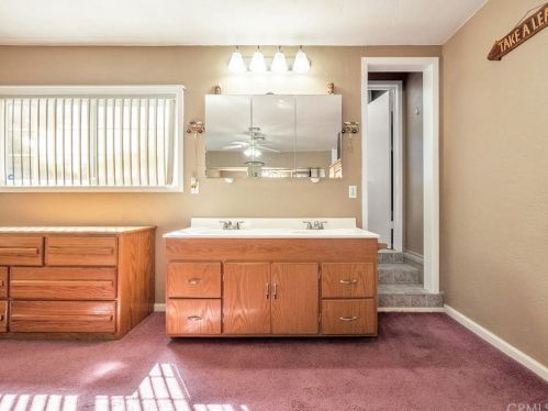 4684 Linwood Pl, Riverside CA 92506-1029 exterior