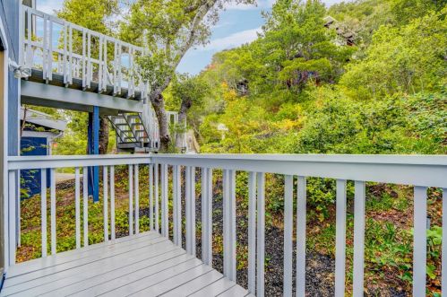 95 Colorados Dr, Millbrae CA  94030-2107 exterior