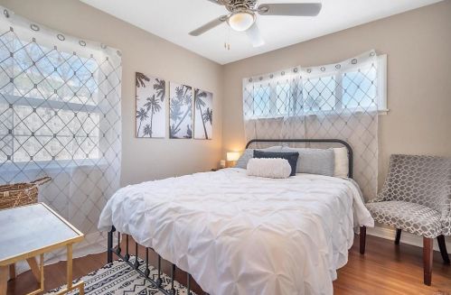 6025 Kelton Ave, La Mesa CA  91942-2728 exterior