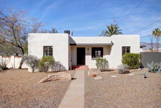 3021 Lester St, Tucson, AZ 85716-3125