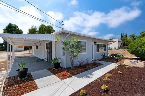 716 Grapevine Rd, Vista CA  92083-5527 exterior