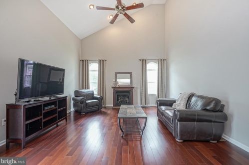 9 Flemish Way, Lumberton Township NJ  08048-4527 exterior