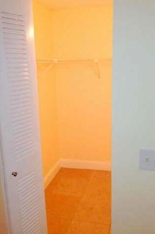 908 Meadows Cir, Boynton Beach FL  33436-8929 exterior