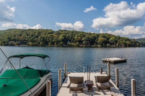 144 Shore Rd, Washington Depot, CT 06777-1411