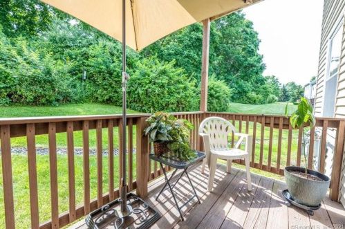 229 Branford Rd, North Branford CT  06471-1360 exterior