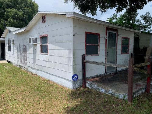 6611 48th Ave, Saint Petersburg, FL 33709-2901