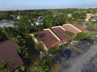 11813 103rd Ln, Miami, FL 33186-8541