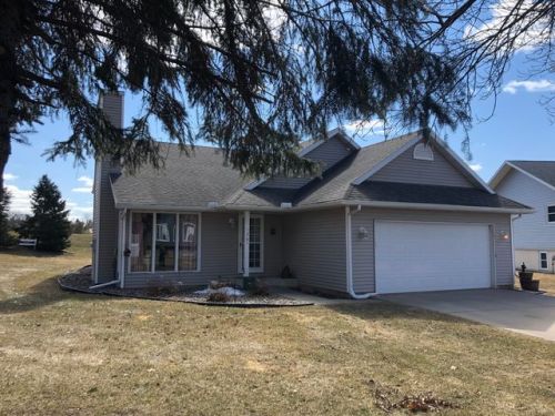 1361 Sunset Dr, Troy, MN 55972-1623