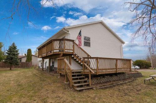 746 Walker Way, Edgerton, WI 53534-1700