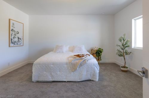 1457 16 St, Cape Coral FL  33990-6717 exterior