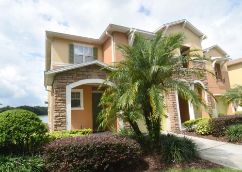 3909 Gliding Pl, Sanford, FL 32773-4349