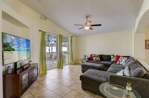 7921 Golden Pond Cir, Kissimmee, FL 34747-2505