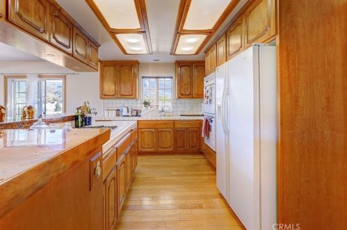 2144 Erwin Ranch Rd, Big Bear City CA  92314-8864 exterior