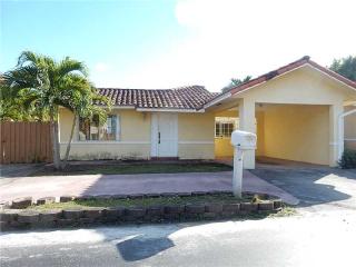 11314 73rd Ln, Miami, FL 33173-2658