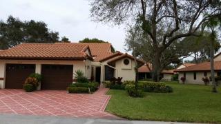 6024 Kings Gate Cir, Delray Beach FL  33484-2448 exterior