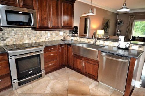 4321 Jelinek Dr, Milton FL  32583-3203 exterior