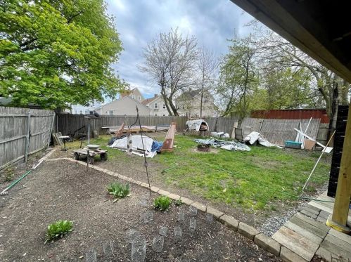 12 Ninigret Ave, Providence, RI 02907-3024