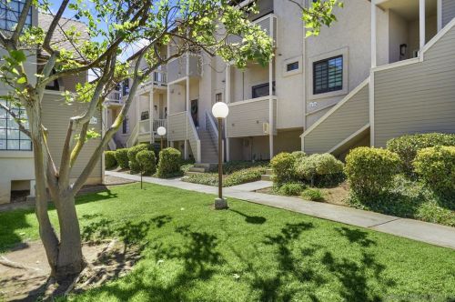 4639 Executive Dr, San Diego, CA 92121-3047