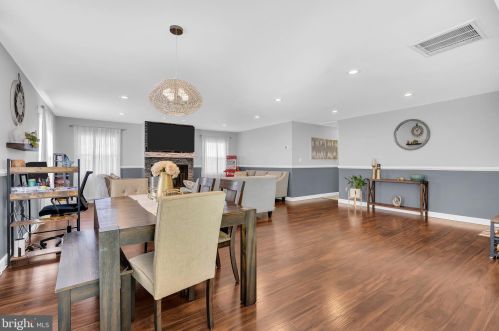 71 Harrington Cir, Willingboro NJ  08046-1823 exterior