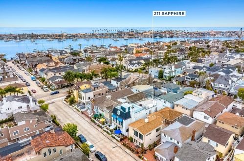211 Sapphire Ave, Newport Beach, CA 92662-1148