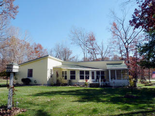 7212 Kanapolis Dr, Crossville, TN 38572-3538