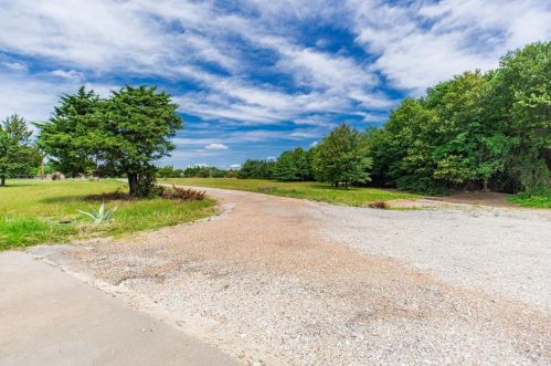 625 Country Oaks, Greenville TX  75401-1091 exterior