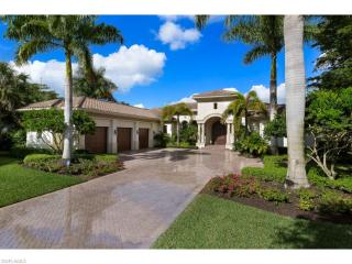 16457 Celebrita Ct, Naples, FL 34110-3265