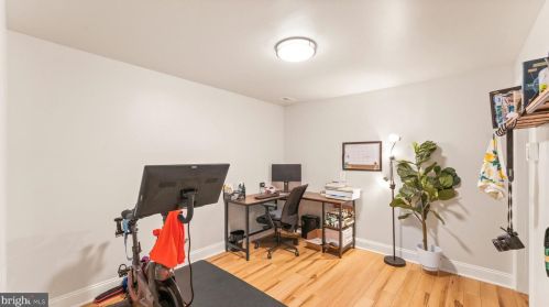1077 Mountain View Rd, Fredericksburg VA  22406-4429 exterior